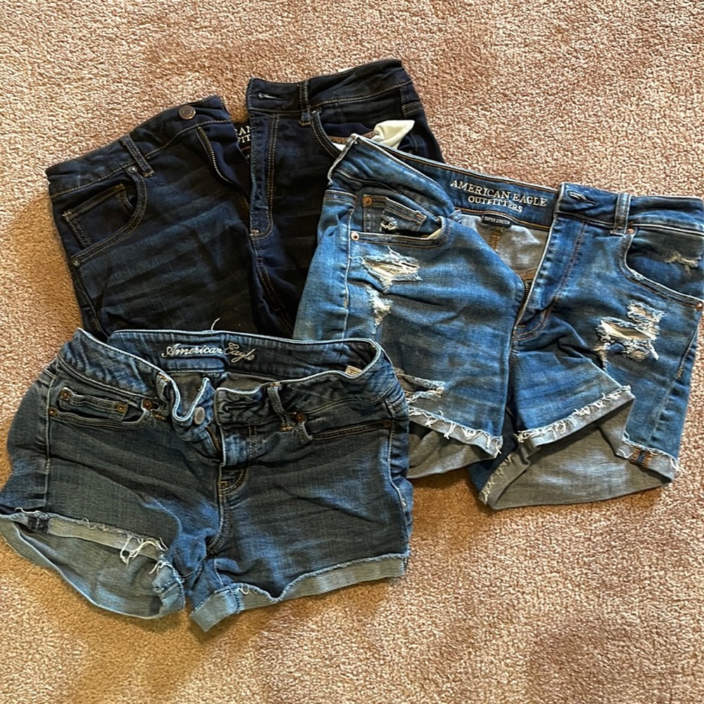 American Eagle Jean Short Lot size 10